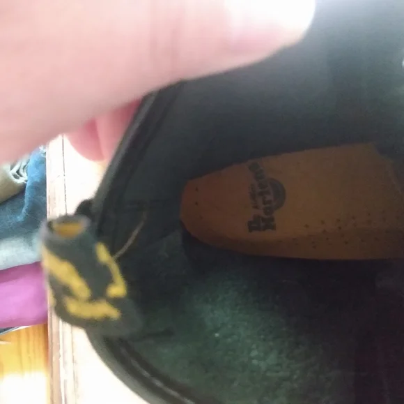 Dr. Martens 1460 Smooth Boots - Picture 4 of 8